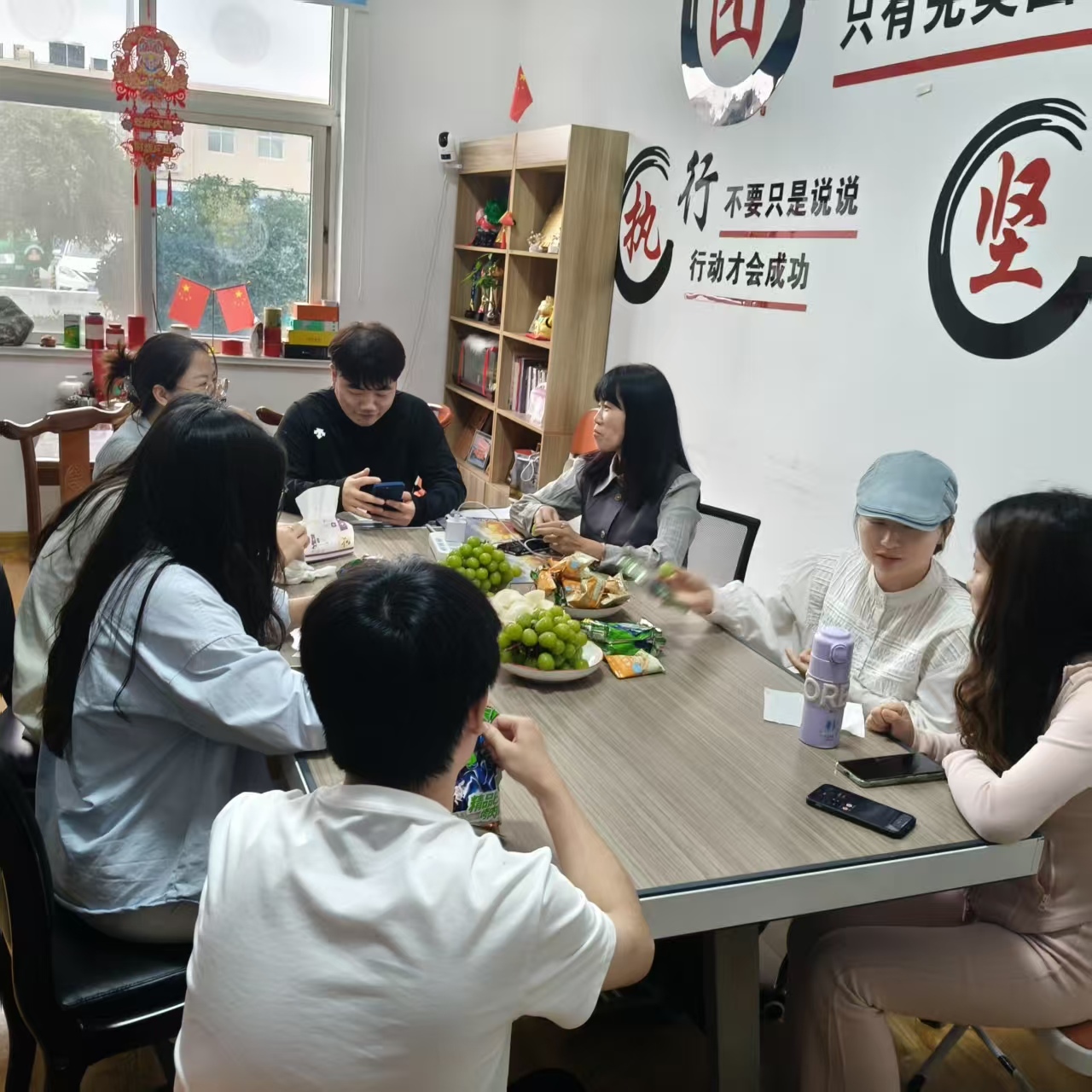 ເວລາຊາແມ່ນເວລາເຕີມເງິນ