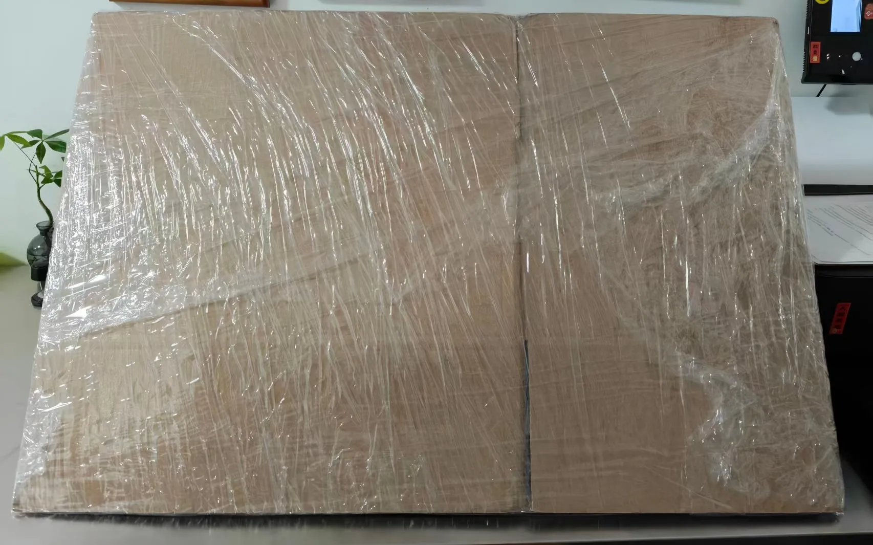 ຕົວຢ່າງໃຫມ່ໄດ້ສົ່ງສົບຜົນສໍາເລັດກັບລູກຄ້າສາກົນ